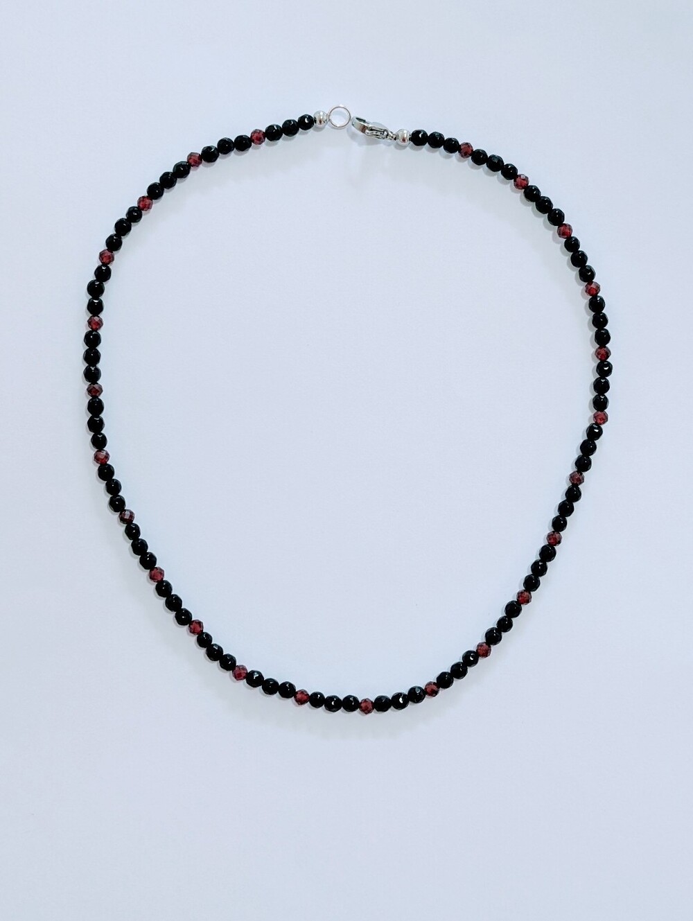 Mozambique Garnet/Onyx Necklace - Picture 2 of 7